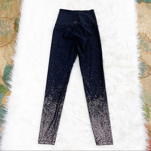 Beyond Yoga Alloy Gunmetal Ombré High Waist Midi Leggings - Picture 7 of 10